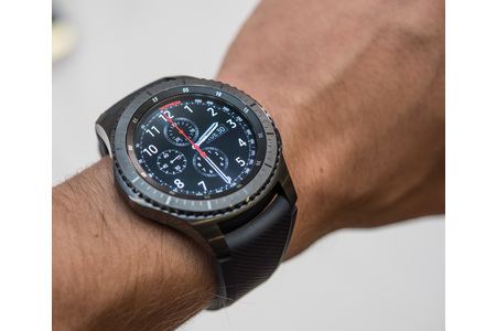 Умные часы Samsung Gear S3 Frontier